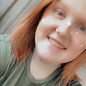 Meet your Posher, Abby